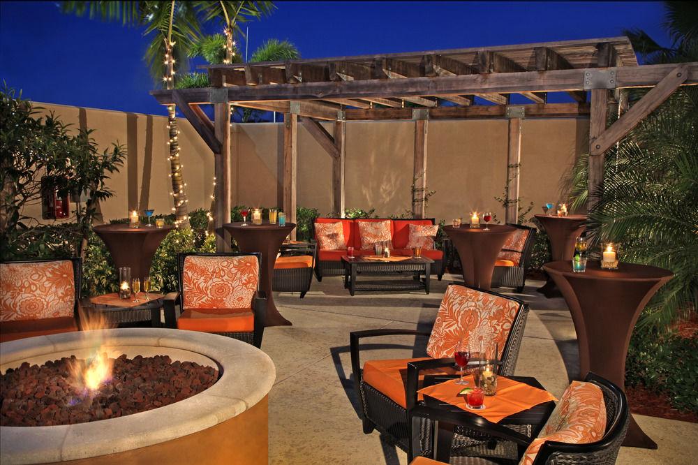 Courtyard By Marriott Stuart Hotel Bagian luar foto
