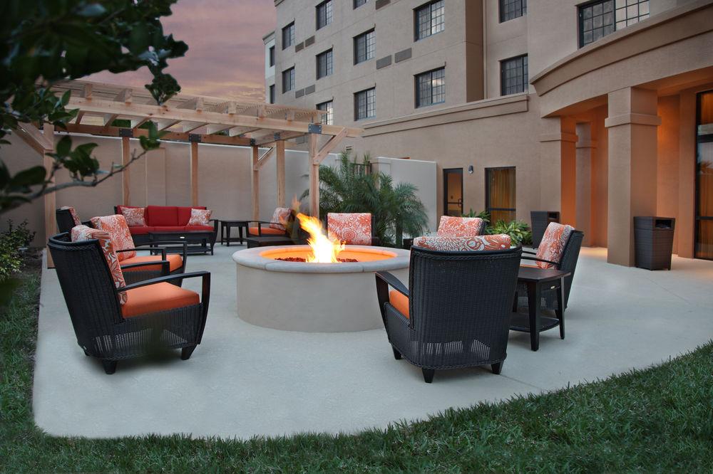 Courtyard By Marriott Stuart Hotel Bagian luar foto