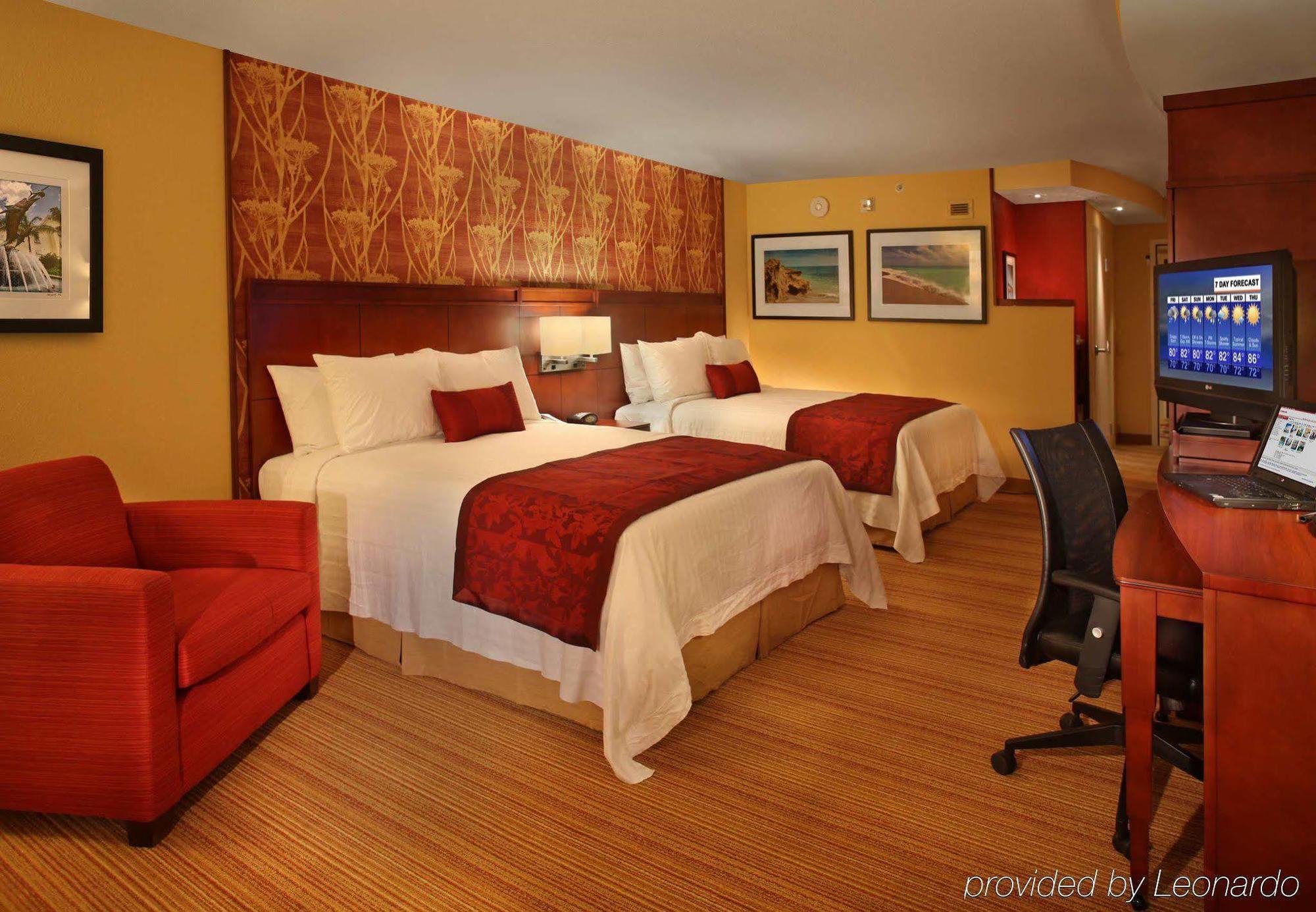 Courtyard By Marriott Stuart Hotel Bagian luar foto